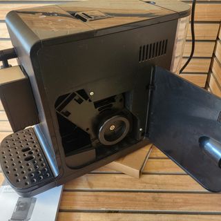 Cafetera Ufesa Sensazione Superautomática