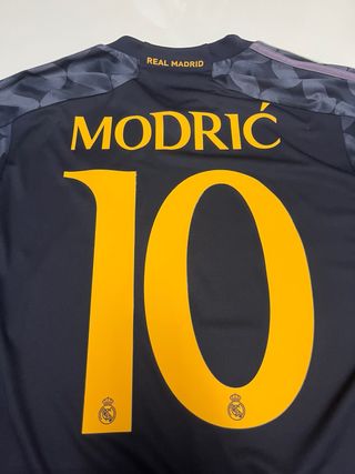 Camiseta original Real Madrid 2023 2024 Modric 10