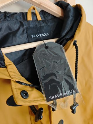 Chubasquero nuevo Brave Soul unisex