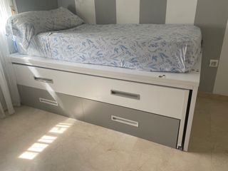 Cama nido juvenil blanca y gris