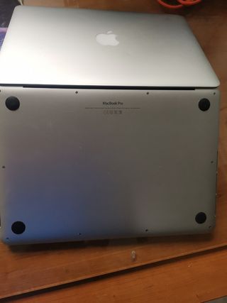 MacBook air pro a1502