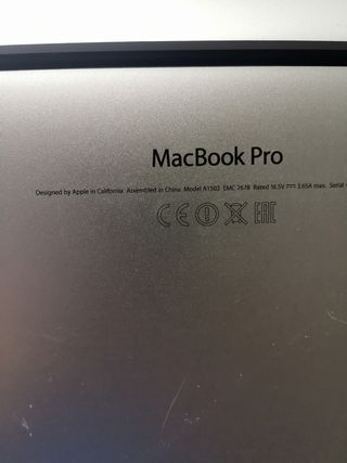 MacBook air pro a1502