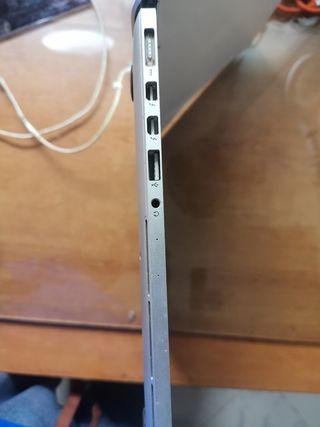 MacBook air pro a1502