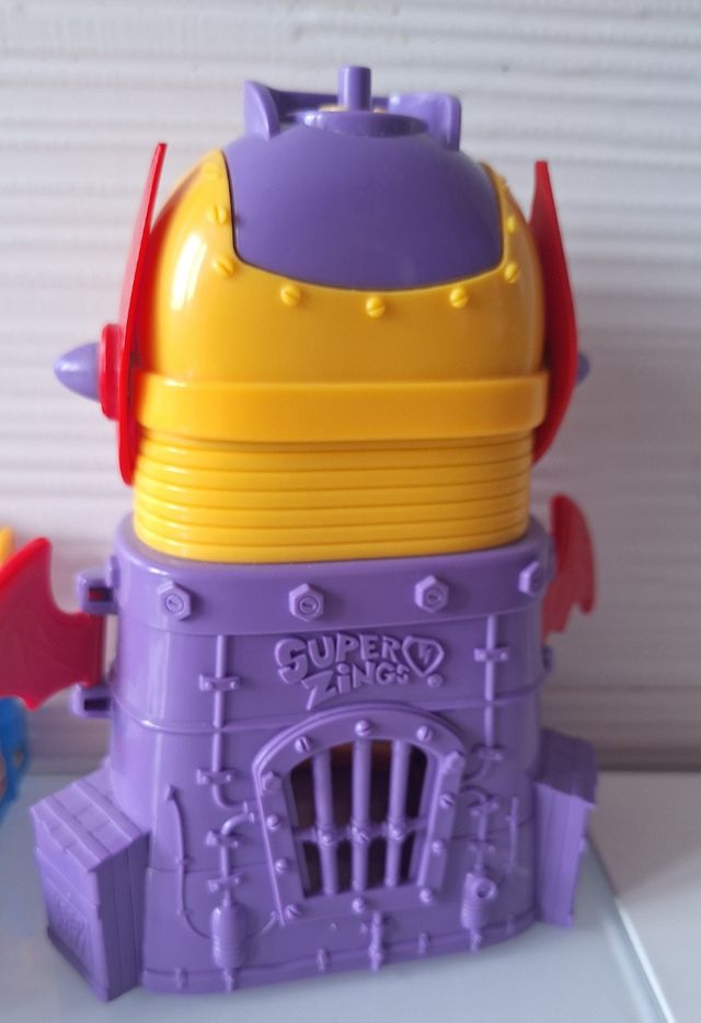 Torre de Asalto Superzings