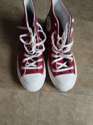 Zapatillas bota Converse efecto serpiente 