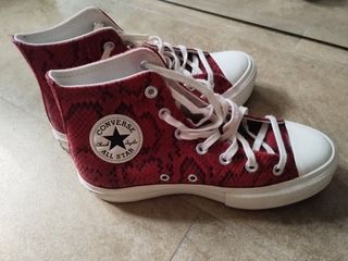 Zapatillas bota Converse efecto serpiente 
