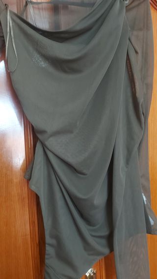 Body Zara verde oliva