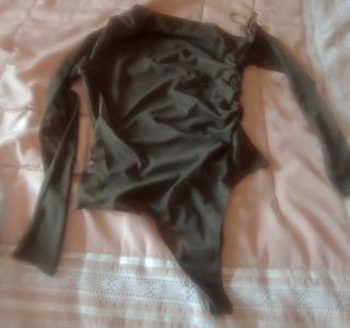 Body Zara verde oliva