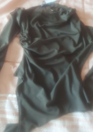 Body Zara verde oliva