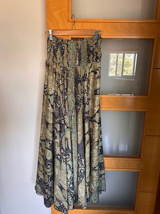 Pantalón ancho
