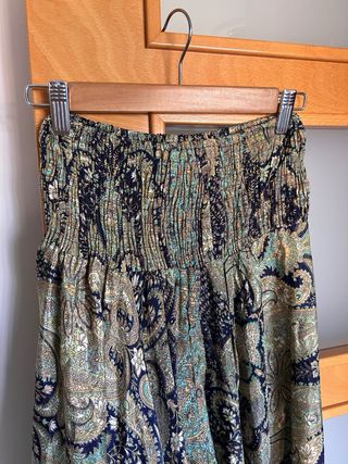 Pantalón ancho