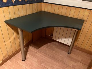 Mesa de escritorio esquinera