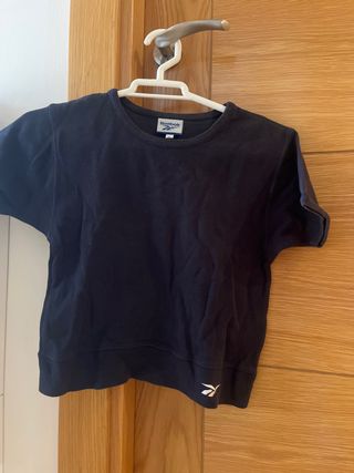 Reebok Camiseta Negra Manga Corta
