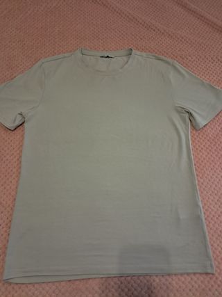 Camiseta manga corta de Zara talla 42