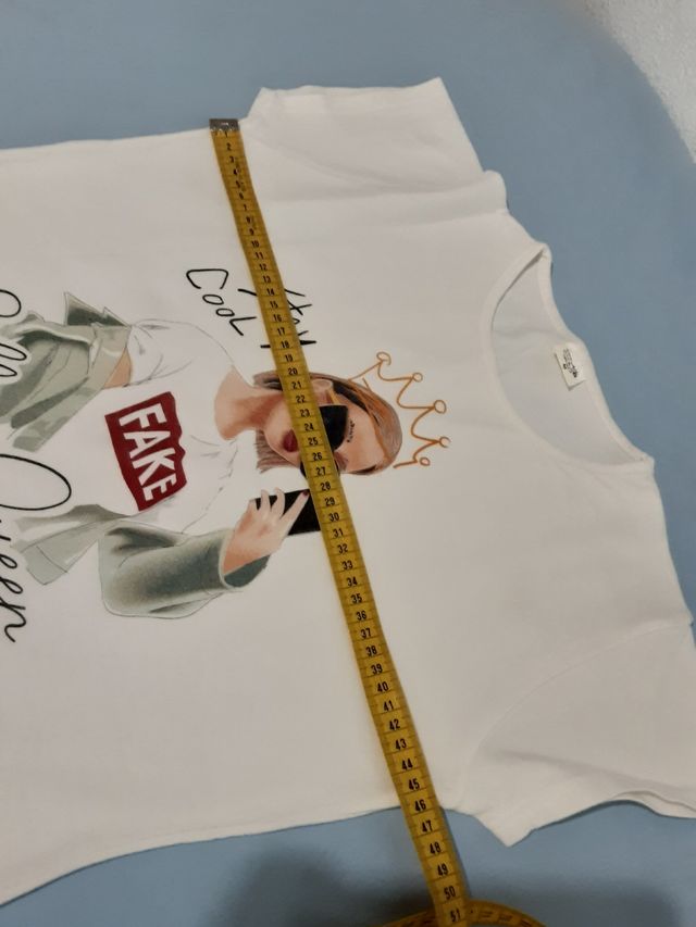 Camiseta de manga corta M elástica nueva 2 modelos