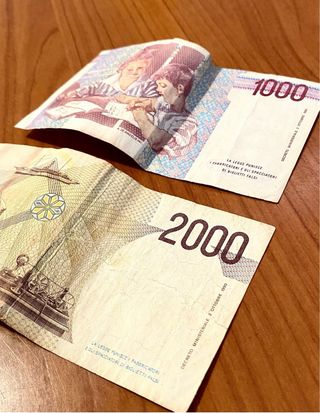 Banconote Italiane Lire 2000 e 1000