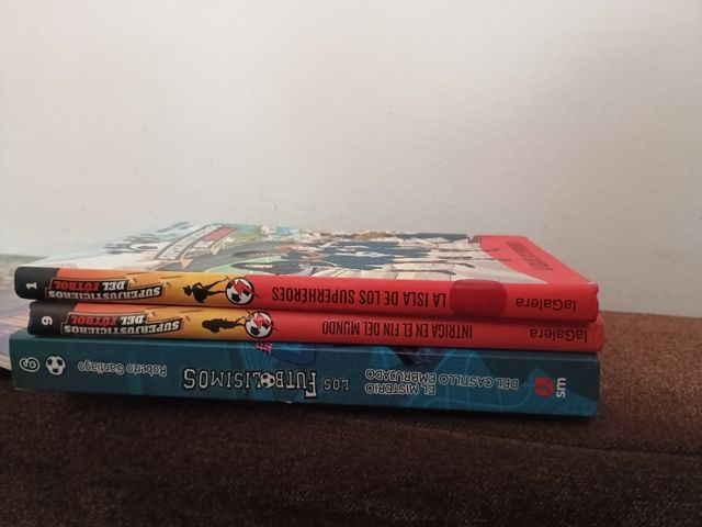 Super justicieros del fútbol (2)
Futbolísimos (1)