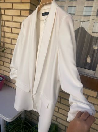 Americana blanca Zara