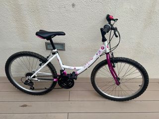 bici mountain bike MTB niña en muy buen estado