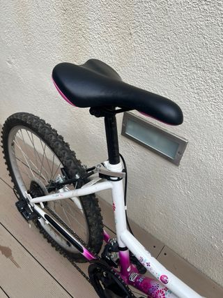 bici mountain bike MTB niña en muy buen estado