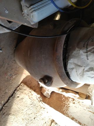 Macetero de cerámica marrón