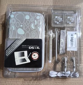 NUEVO. Funda DSI XL + accesorios 