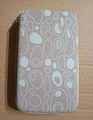 NUEVO. Funda DSI XL + accesorios 