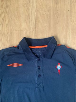 Polo de paseo de jugador Celta de Vigo Umbro