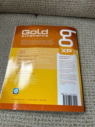GOLD EXPERIENCE B1+ STUDENTS' BOOK WITH DVD-ROM...