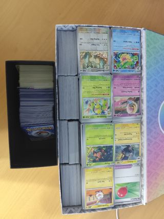 Lote Pokémon 3000 Cartas.