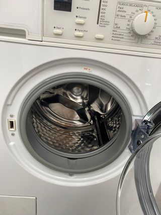 Lavadora Miele 6kg 1200rpm clase A con garantia