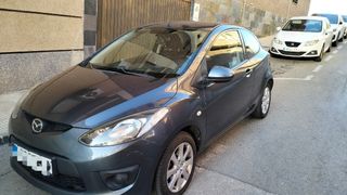 Mazda 2 2010