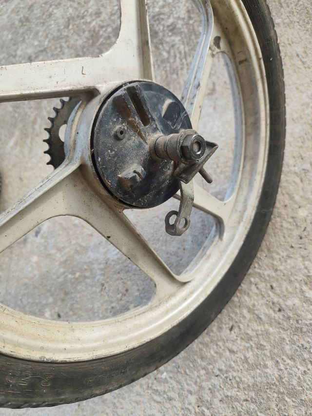 Llanta Trasera Derbi Variant