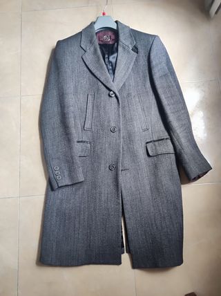 Abrigo Gris