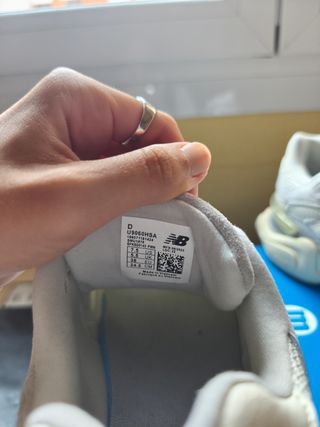 New Balance 9060