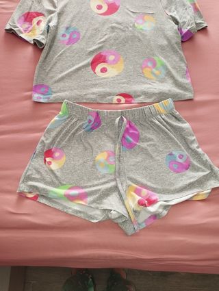 Pijama corto verano Yin Yang multicolor