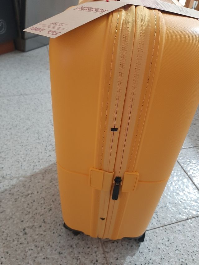 Trolley Estathe American Tourister Giallo