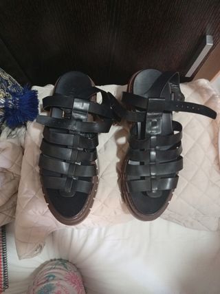 Sandalias Stradivarius Negras Talla 37