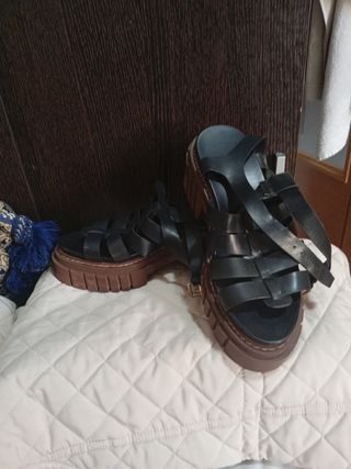 Sandalias Stradivarius Negras Talla 37