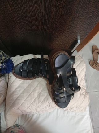 Sandalias Stradivarius Negras Talla 37