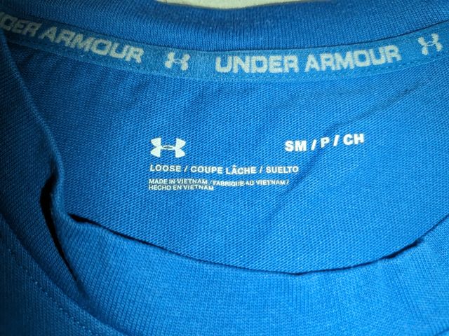 T-shirt Under Armour blu