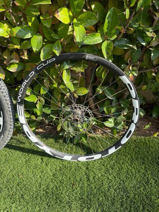 Ruedas MTB Carbono Prototype World Cup