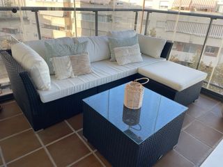 Set di mobili da giardino in bianco e nero