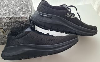 Skechers ArchFit Air-cooled