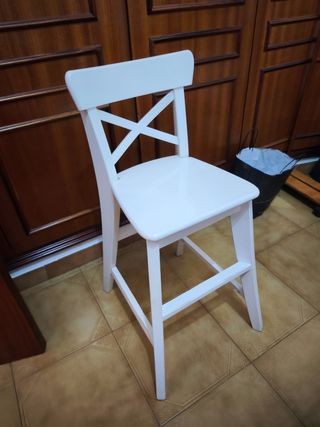 Silla alta Ingolf Ikea madera blanca