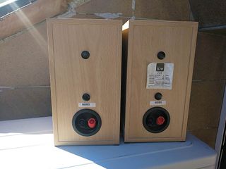 Magníficos altavoces JPW 200