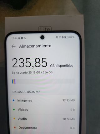 Nuevo,con caja y funda.Solo en persona