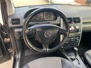 Mercedes-Benz Clase A170 130cv automático