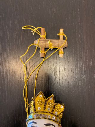 Muñeca tradicional indonesia (estilo marioneta)