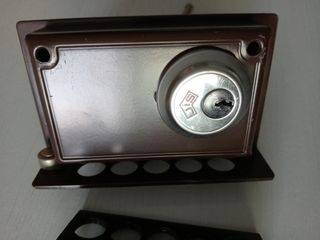 Cerradura Izquierda Puerta Exterior